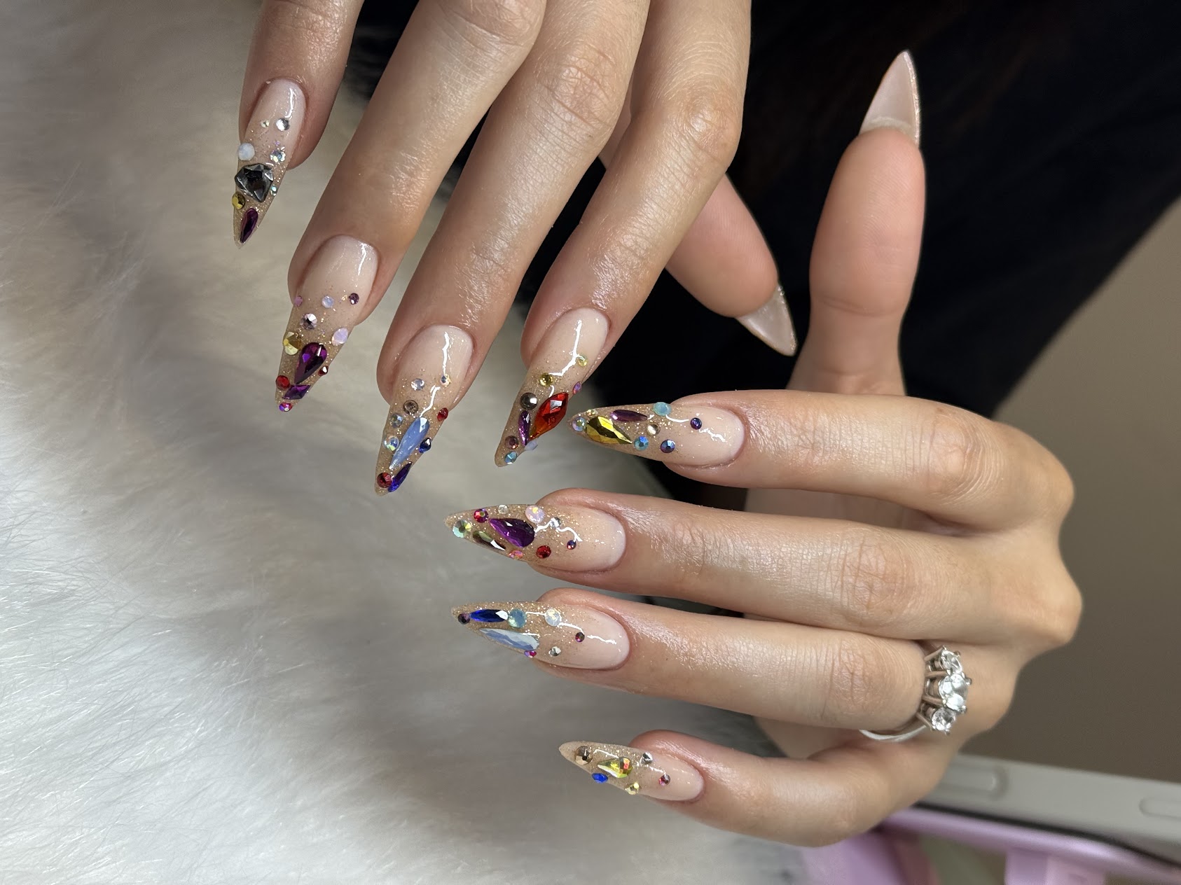 Rous Nails Salon
